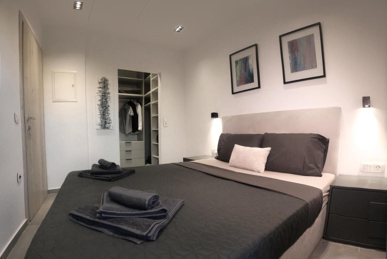 Berries Luxury Apartments Nea Moudania Extérieur photo